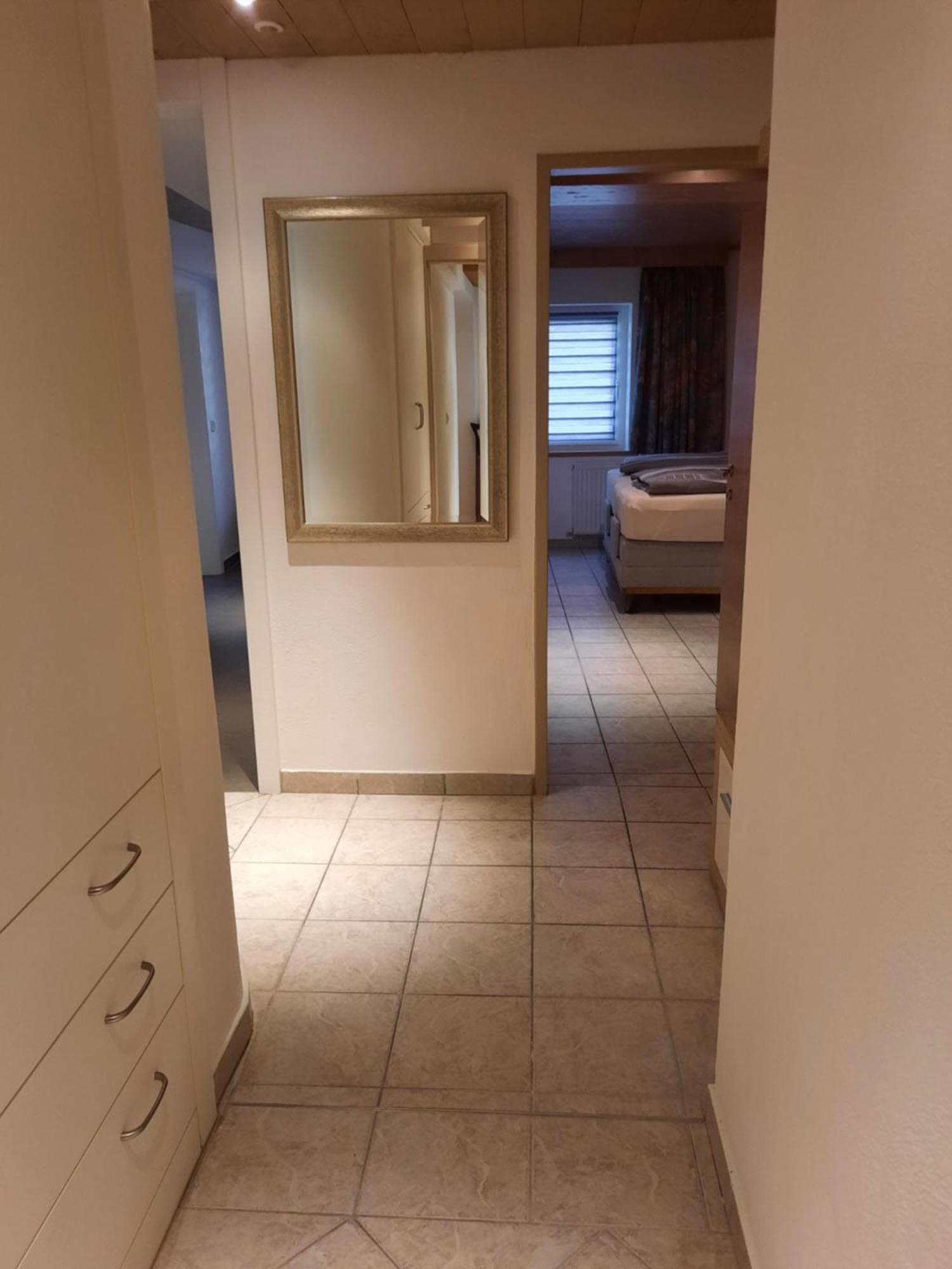 Gasthof Erzherzog Rainer - Zimmer Und Ferienwohnung Kössen Quarto foto